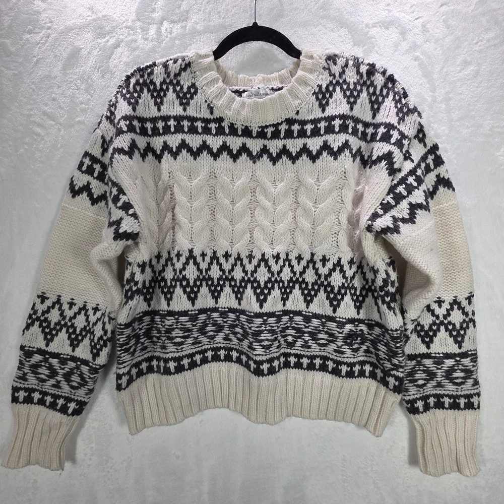 Womens Black and Cream Crop Knit Sweater Size XL